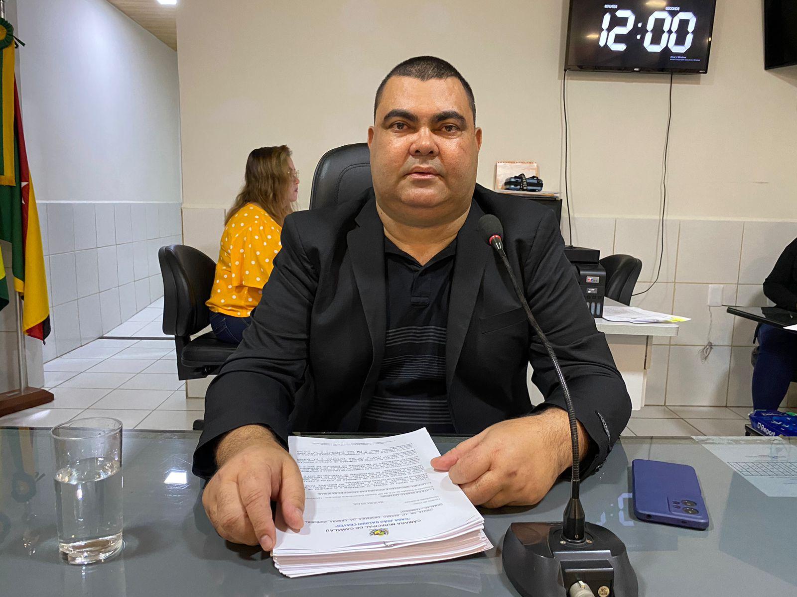 Vereadores de Camalaú aprovam pagamento do piso da enfermagem e outros requerimentos em prol do município