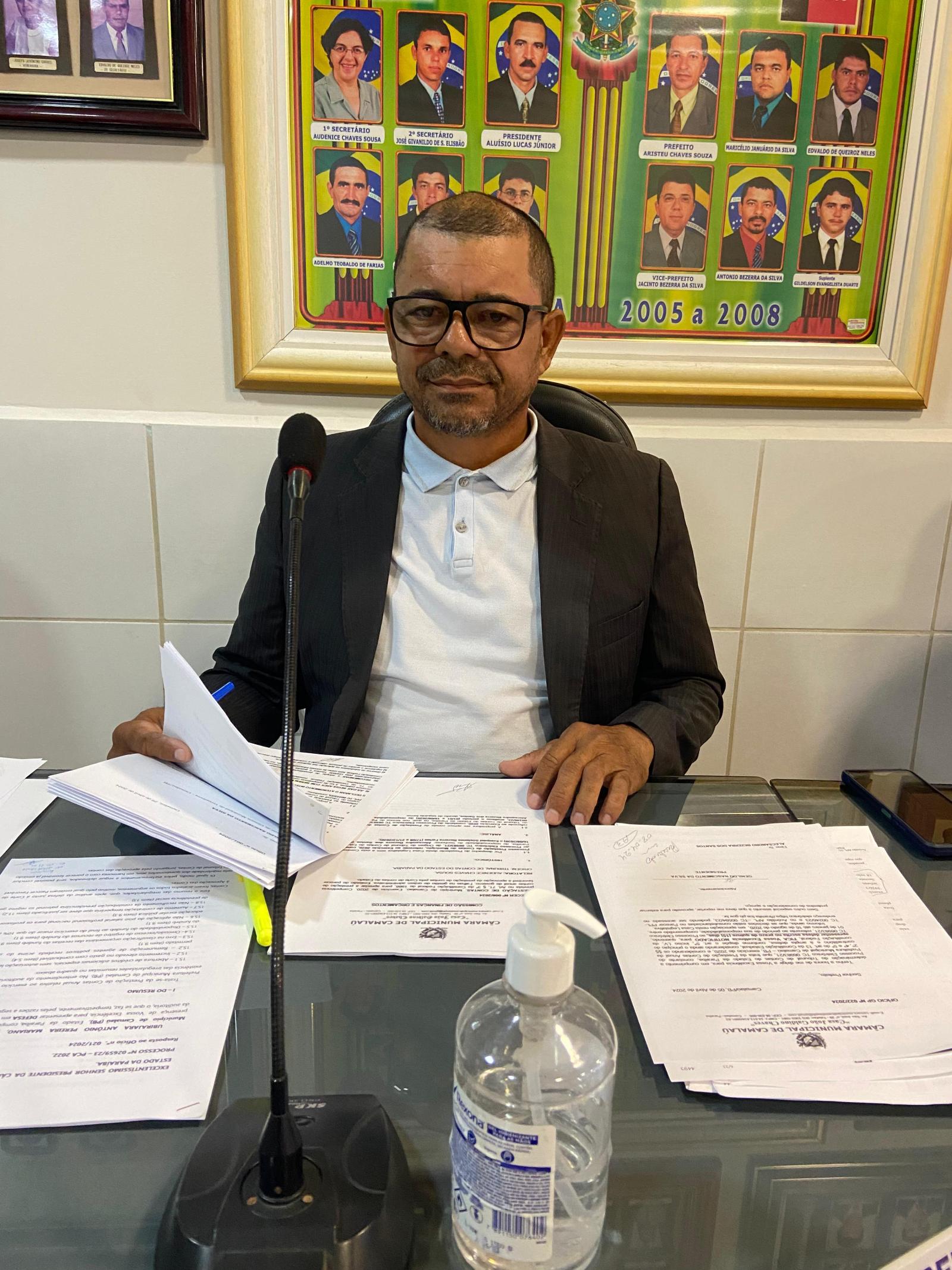 Em sessão extraordinária, vereadores de Camalaú aprovam contas do prefeito Bira Mariano e do ex-prefeitos Sandro Moco e Ezequiel Sóstenes