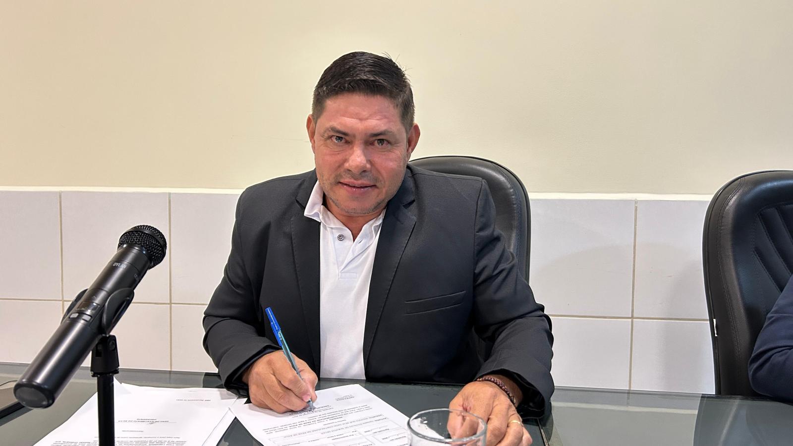 Câmara Municipal de Camalaú aprova requerimentos voltados à infraestrutura e qualidade de vida da população