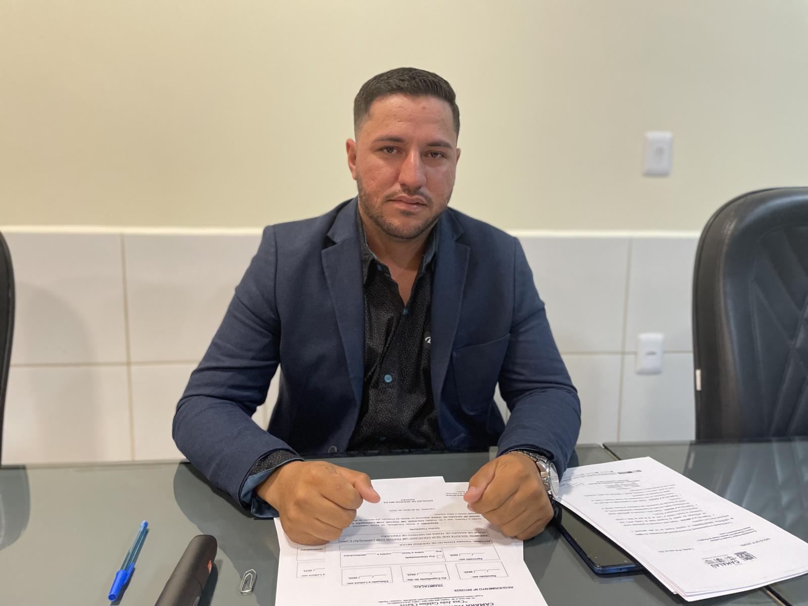 Câmara de Camalaú aprova requerimentos voltados ao desenvolvimento do município