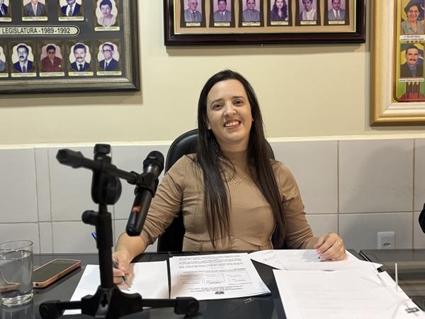 Câmara Municipal de Camalaú aprova uma série de requerimentos voltados à infraestrutura, bem-estar animal, agricultura e valorização profissional