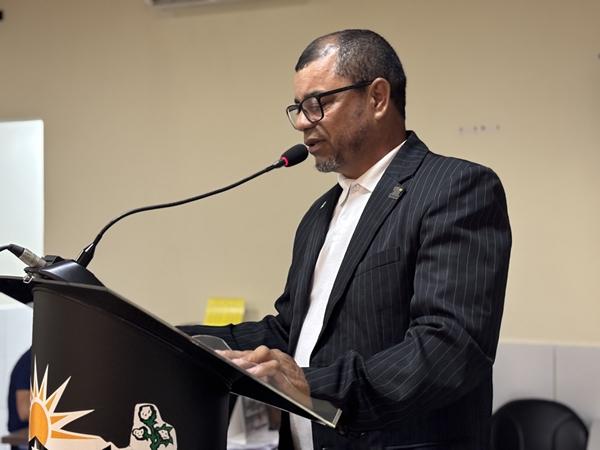 Câmara de Camalaú aprova série de requerimentos durante 3ª Sessão Ordinária na última sexta (13) Câmara de Camalaú aprova série de requerimentos durante 3ª Sessão Ordinária na última sexta (13)