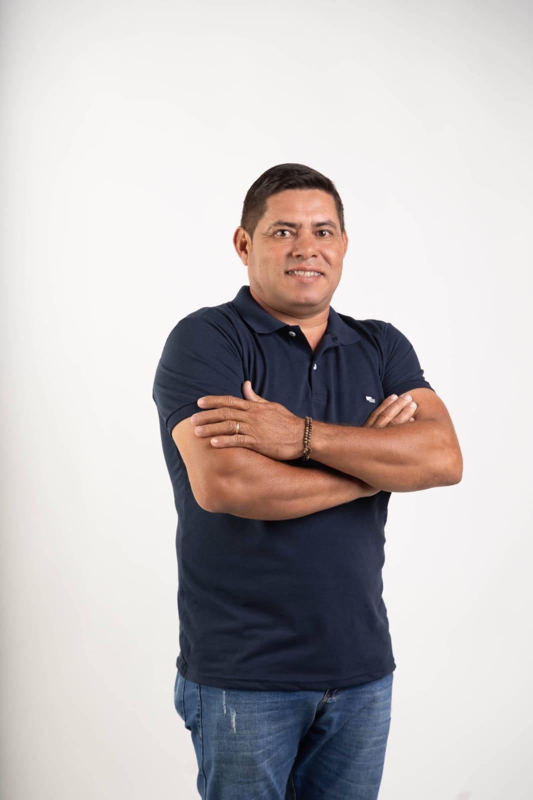 Edvaldo de Queiroz Neles